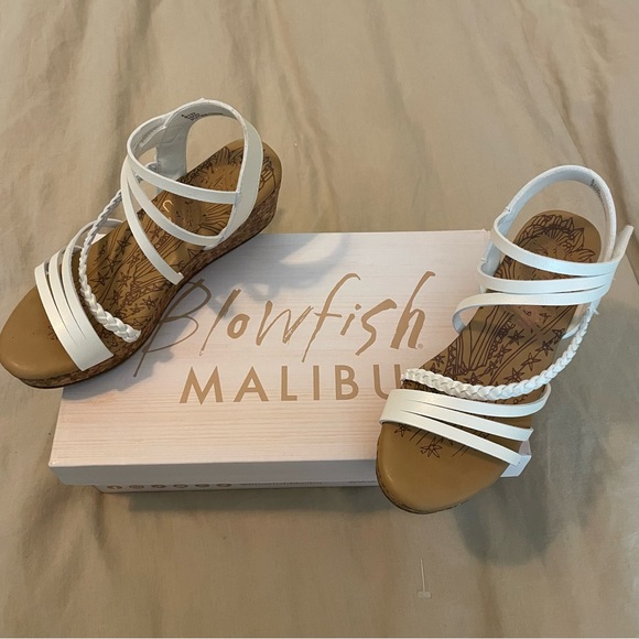 Blowfish Malibu Liddie-K Girls Size 4 - Picture 2 of 8